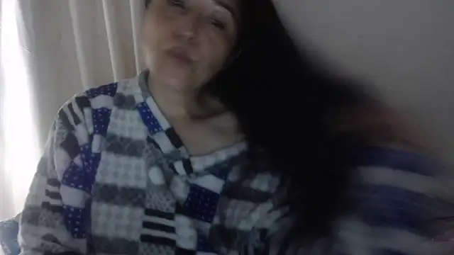 naughthyany16 online show from November 6, 2025, 1:31 am