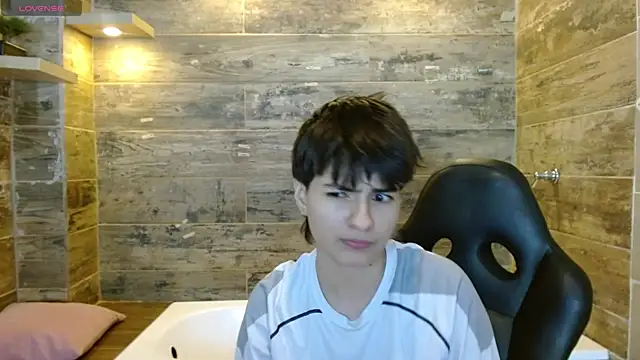 Bryce Evans online show from December 20, 2025, 8:55 pm