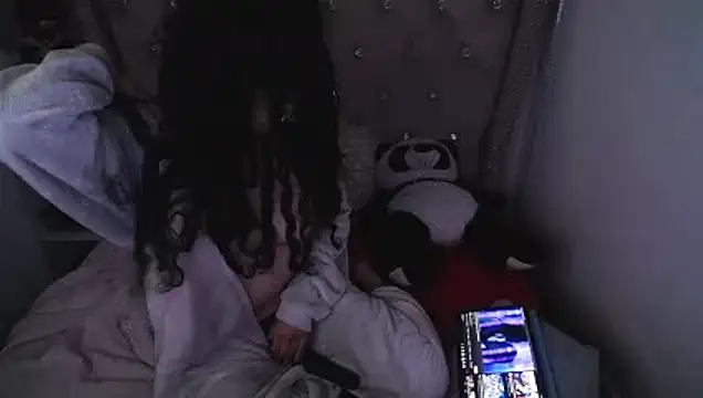 CherieCurl online show from December 23, 2025, 7:07 am