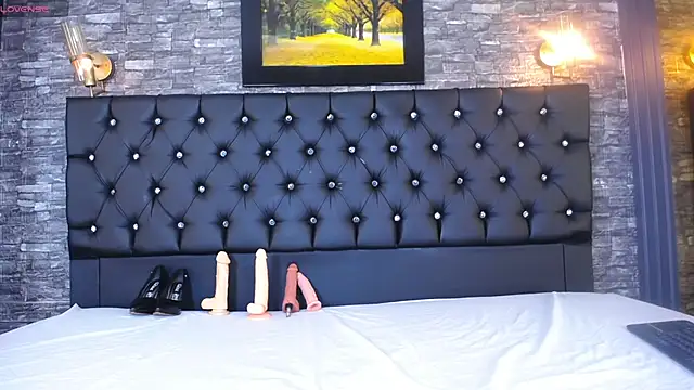 Snapshot of Malory_Cortez chatting on November 15, 2025, 2:48 am Malory Cortez online show from November 15, 2025, 2:48 am