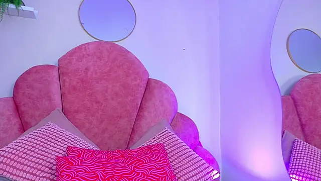 LilithSmith  online show from November 17, 2025, 11:36 am