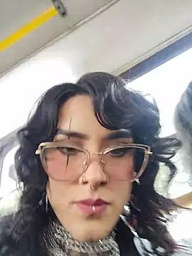 taaylor33 online show from January 7, 2026, 7:52 pm