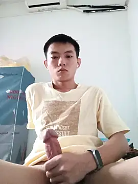 LiuQianXi5726 online show from July 5, 2026, 3:55 am