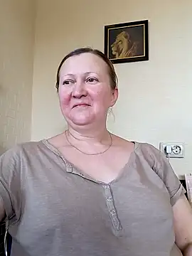 Snapshot of blondyaguar chatting on February 24, 2025, 11:43 am blondyaguar online show from February 24, 2025, 11:43 am