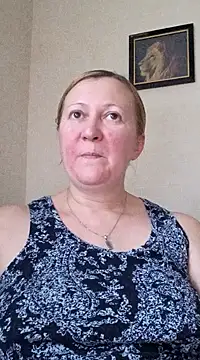 Snapshot of blondyaguar chatting on December 5, 2024, 1:33 pm blondyaguar online show from December 5, 2024, 1:33 pm