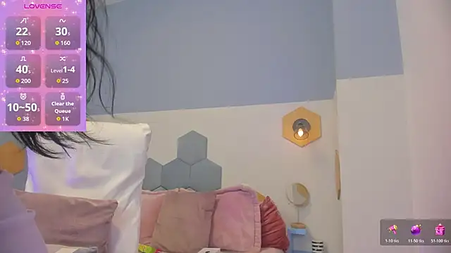 Snapshot of Chloe_fischer_ chatting on May 28, 2026, 2:56 pm Chloe fischer online show from May 28, 2026, 2:56 pm