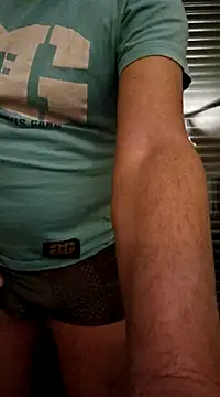 Snapshot of justepourvousbb chatting on January 10, 2025, 11:29 pm justepourvousbb online show from January 10, 2025, 11:29 pm