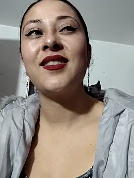 Snapshot of LisbethMoore_ chatting on May 2, 2026, 10:15 pm LisbethMoore online show from May 2, 2026, 10:15 pm