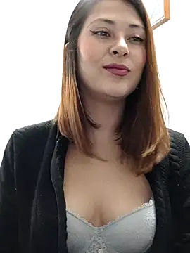 Snapshot of LisbethMoore_ chatting on March 13, 2025, 1:50 pm LisbethMoore online show from March 13, 2025, 1:50 pm