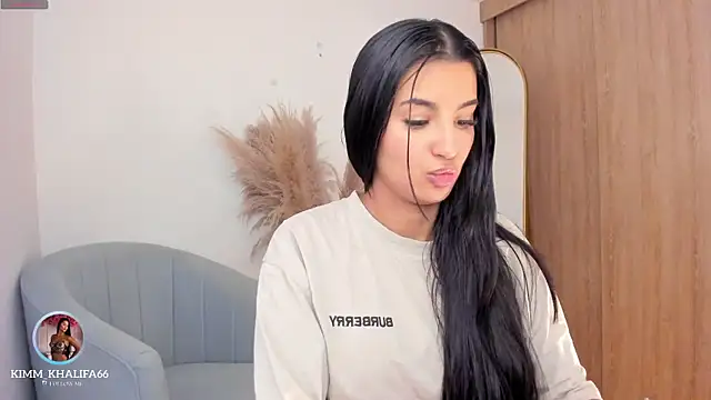 Snapshot of Kimm_khalifa chatting on October 22, 2025, 8:52 pm Kimm khalifa online show from October 22, 2025, 8:52 pm