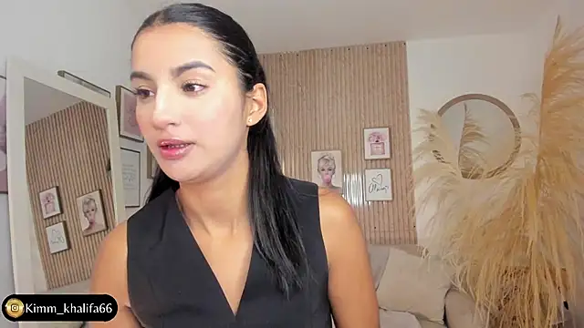 Snapshot of Kimm_khalifa chatting on March 13, 2025, 9:37 pm Kimm khalifa online show from March 13, 2025, 9:37 pm