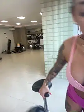 TigrezaSC online show from February 4, 2026, 9:10 pm