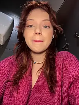 Snapshot of Times__Square chatting on March 2, 2025, 5:12 am Times Square online show from March 2, 2025, 5:12 am