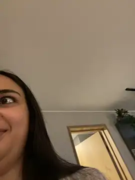 gabyaridi online show from September 29, 2025, 1:28 pm