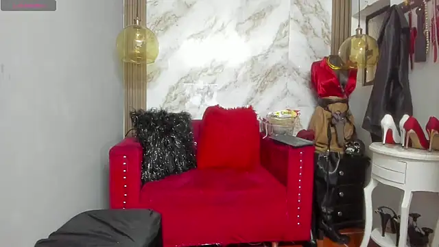 LiaTaylorr online show from September 11, 2025, 12:16 pm