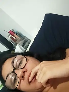 Snapshot of blvckbabyweed07 chatting on February 5, 2026, 1:45 am blvckbabyweed07 online show from February 5, 2026, 1:45 am