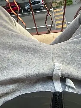 Snapshot of bigboy30X chatting on November 17, 2025, 3:05 pm bigboy30X online show from November 17, 2025, 3:05 pm