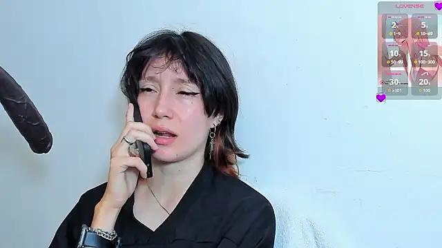 lizzy davis 1 online show from February 20, 2026, 3:47 am