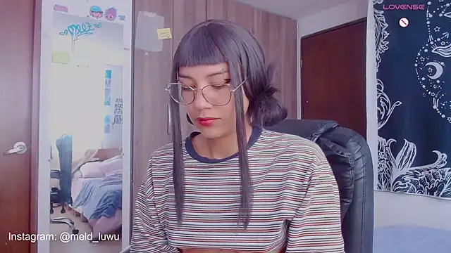 melissahowl online show from April 14, 2026, 2:33 pm