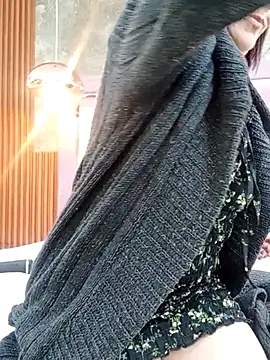 IsisBlake online show from January 18, 2026, 12:41 pm