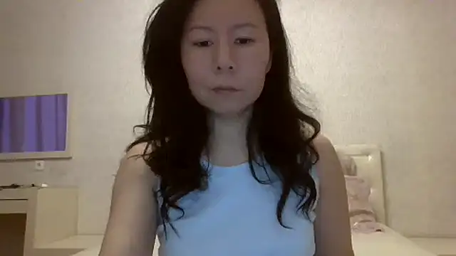 MollyyLaKiss online show from December 18, 2024, 6:21 am