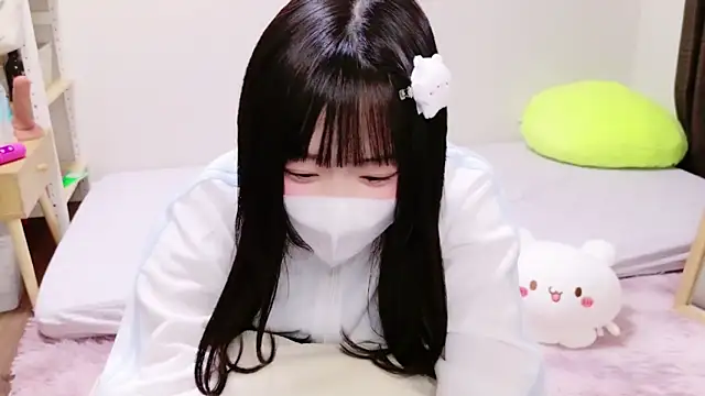 Snapshot of Mia--meow chatting on January 20, 2025, 12:18 pm Mia--meow online show from January 20, 2025, 12:18 pm