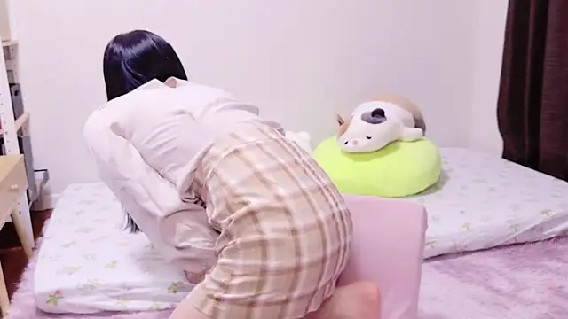 Snapshot of Mia--meow chatting on January 13, 2025, 2:11 pm Mia--meow online show from January 13, 2025, 2:11 pm