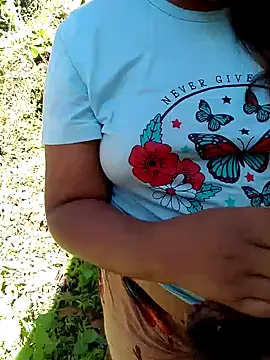 Snapshot of Sexy--queen1 chatting on March 2, 2025, 4:50 am Sexy--queen1 online show from March 2, 2025, 4:50 am