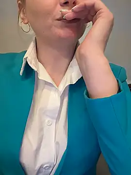 Crazy-Rosa online show from February 1, 2025, 4:00 pm