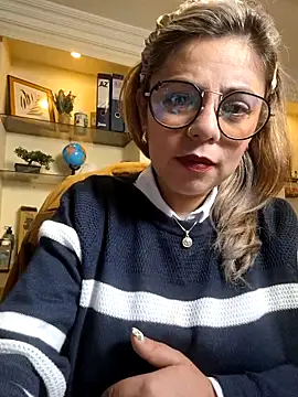 Cata Office-12 online show from March 4, 2025, 7:54 pm