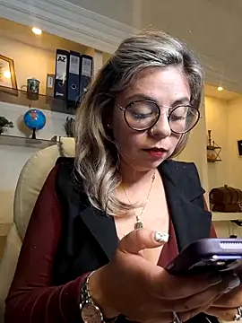 Cata Office-12 online show from February 25, 2025, 8:53 pm