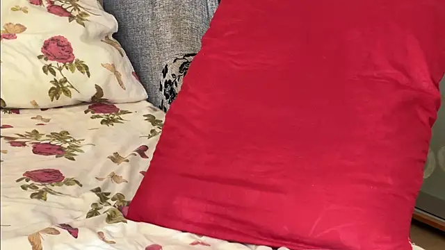 Stick Twlx online show from September 26, 2025, 8:43 am