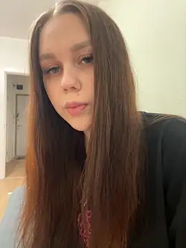 Marylallka5 online show from November 9, 2025, 4:49 am