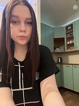 Marylallka5 online show from March 2, 2025, 6:13 pm