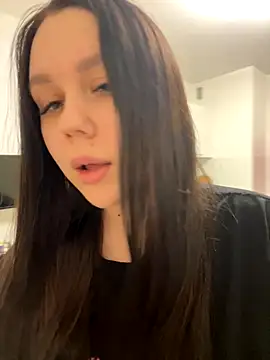 Marylallka5 online show from November 12, 2025, 5:00 am