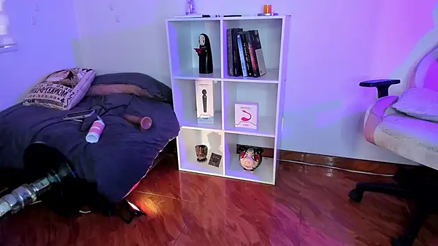 Gaby Miller22 online show from October 6, 2025, 4:08 pm