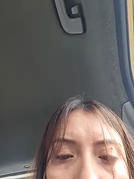 valery mora online show from March 6, 2025, 12:41 pm