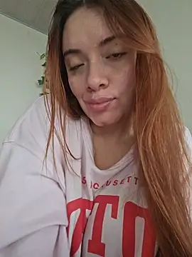 Snapshot of valery_mora chatting on March 27, 2026, 5:47 pm valery mora online show from March 27, 2026, 5:47 pm