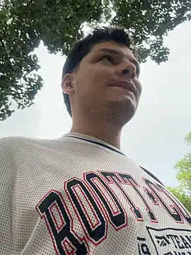  Ottis  online show from February 15, 2026, 1:43 pm