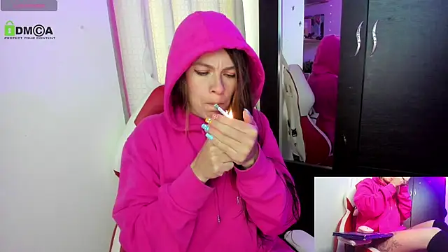 Snapshot of sweetlittlelisa chatting on November 21, 2025, 9:25 pm sweetlittlelisa online show from November 21, 2025, 9:25 pm