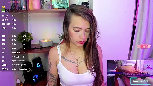 Snapshot of sweetlittlelisa chatting on November 2, 2025, 11:10 pm sweetlittlelisa online show from November 2, 2025, 11:10 pm