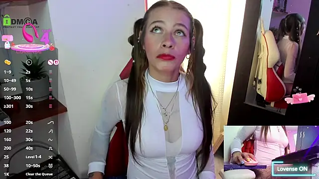 Snapshot of sweetlittlelisa chatting on November 25, 2025, 7:25 pm sweetlittlelisa online show from November 25, 2025, 7:25 pm