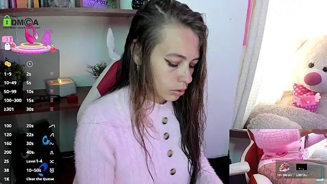 Snapshot of sweetlittlelisa chatting on October 24, 2025, 9:14 pm sweetlittlelisa online show from October 24, 2025, 9:14 pm