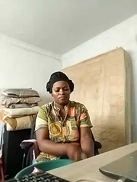 Snapshot of lovelyassbitch chatting on February 15, 2025, 3:28 pm lovelyassbitch online show from February 15, 2025, 3:28 pm