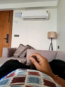 143n143143 online show from November 20, 2025, 10:49 am