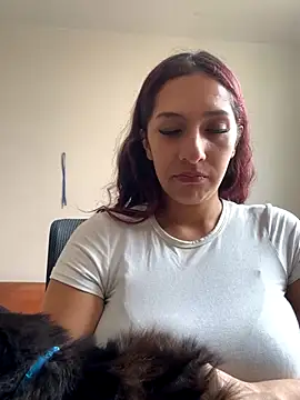 Snapshot of Dahian_XXX chatting on October 12, 2025, 5:25 pm Dahian XXX online show from October 12, 2025, 5:25 pm