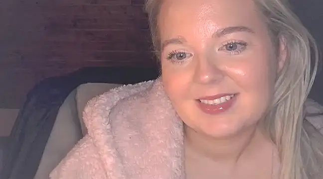 Snapshot of Jessica69G chatting on January 13, 2025, 10:24 pm Jessica69G online show from January 13, 2025, 10:24 pm