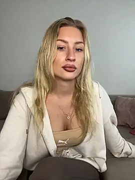 Snapshot of belle98 chatting on November 26, 2025, 1:22 pm belle98 online show from November 26, 2025, 1:22 pm