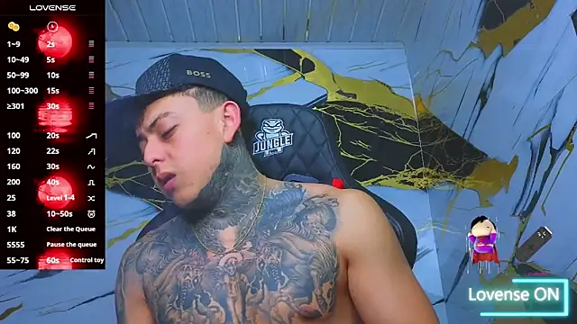 Kevin22 222 online show from October 26, 2025, 4:24 am