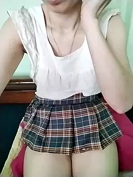 Luxcute286 online show from May 15, 2026, 1:14 am